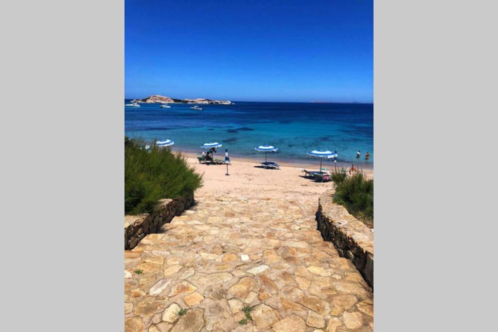 Appartamento Due Passi Dal Mare - La Marmorata Santa Teresa Gallura Extérieur photo